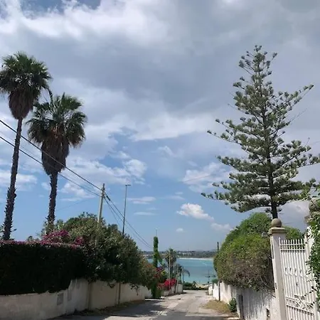 Marika Villa